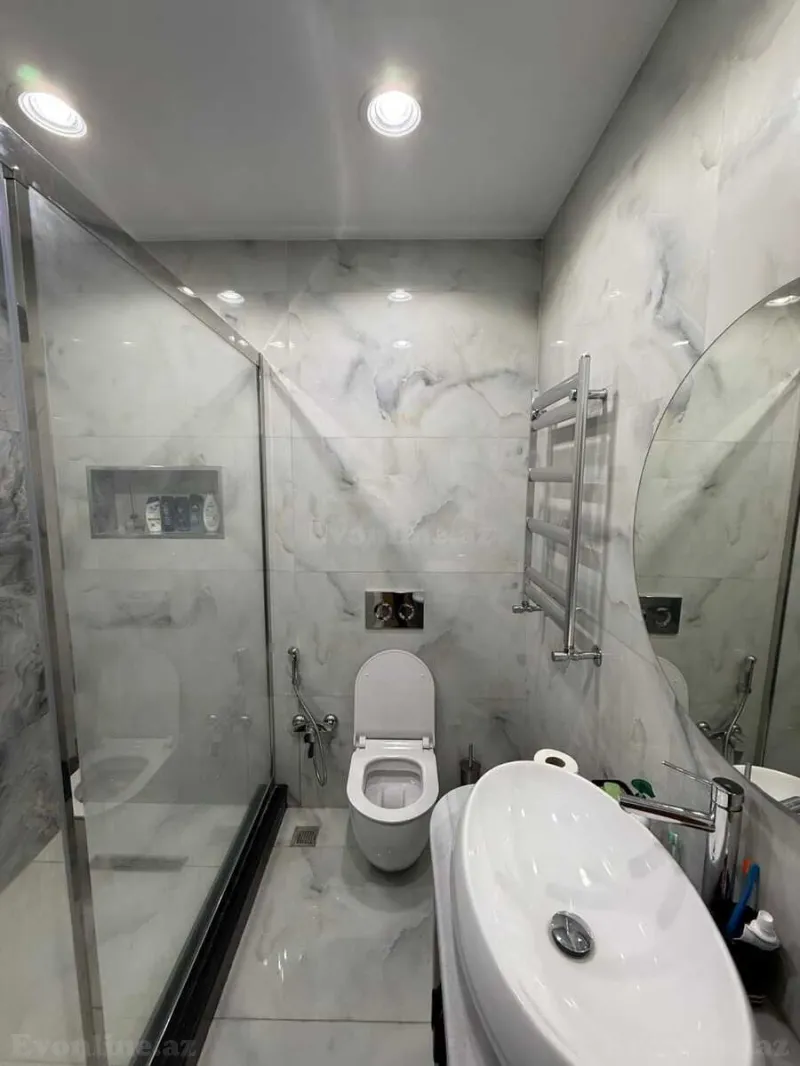 Kirayə verilir 2 otaqlı Mənzil Yeni tikili 80 m² Nəsimi r. - şəkil 7
