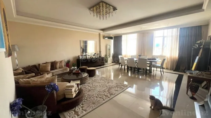 Satılır 4 otaqlı Mənzil Yeni tikili 185 m² Xətai m.