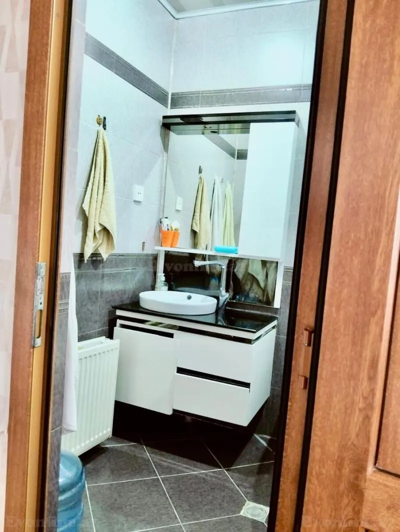 Satılır 4 otaqlı Mənzil Köhnə tikili 100 m² 8-ci kilometr - şəkil 19