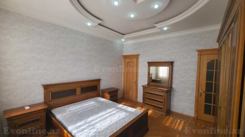 Satılır 4 otaqlı Mənzil Yeni tikili 167 m² Nəriman Nərimanov m. - şəkil 6
