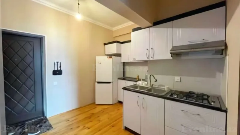 Kirayə verilir 2 otaqlı Mənzil Yeni tikili 70 m² Nərimanov r. - şəkil 3
