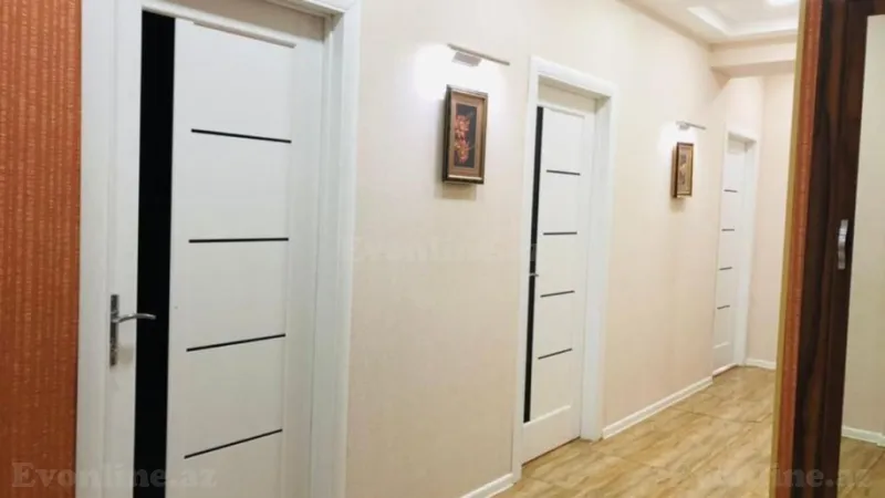 Kirayə verilir 3 otaqlı Mənzil Yeni tikili 110 m² İnşaatçılar m. - şəkil 9