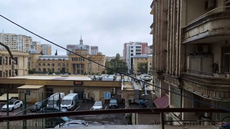 Kirayə verilir 4 otaqlı Mənzil Yeni tikili 150 m² Nəriman Nərimanov m. - şəkil 10