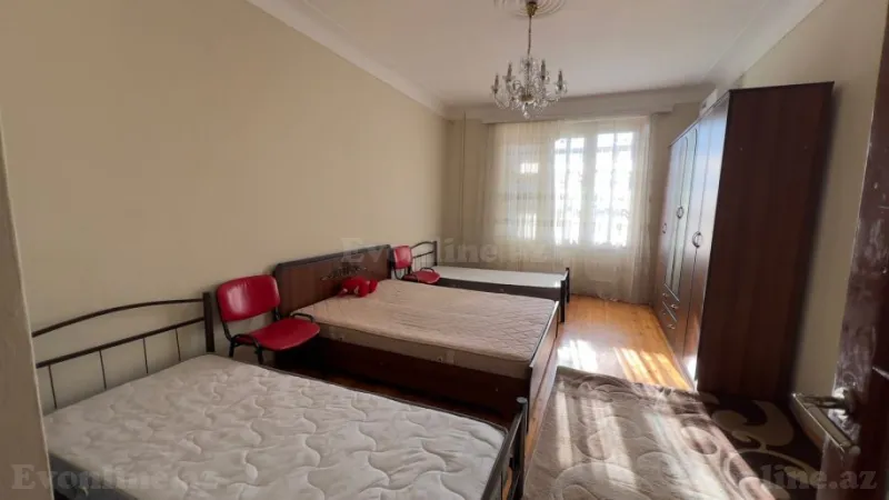Kirayə verilir 2 otaqlı Mənzil Köhnə tikili 60 m² Elmlər Akademiyası m. - şəkil 4