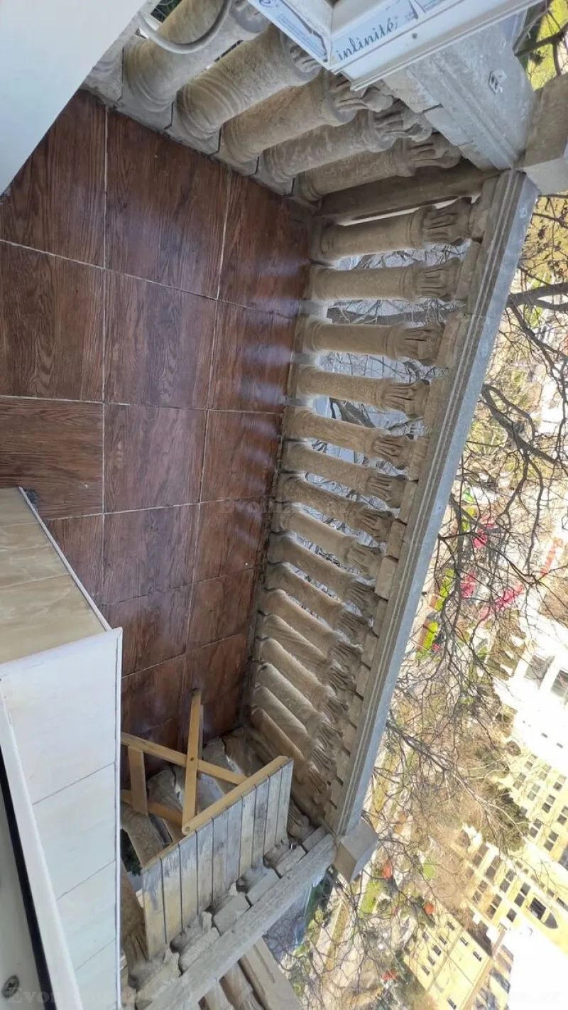 Kirayə verilir 2 otaqlı Mənzil Köhnə tikili 60 m² Elmlər Akademiyası m. - şəkil 14