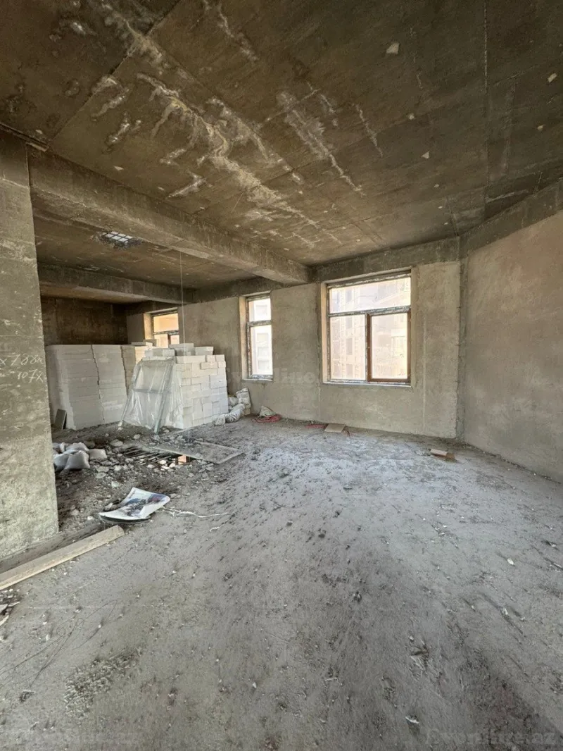 Satılır 4 otaqlı Mənzil Yeni tikili 195 m² Xətai r. - şəkil 7