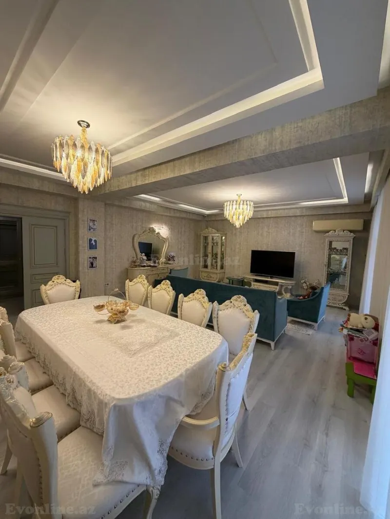 4 otaqlı Mənzil 190 m² Xətai r. Kirayə verilir