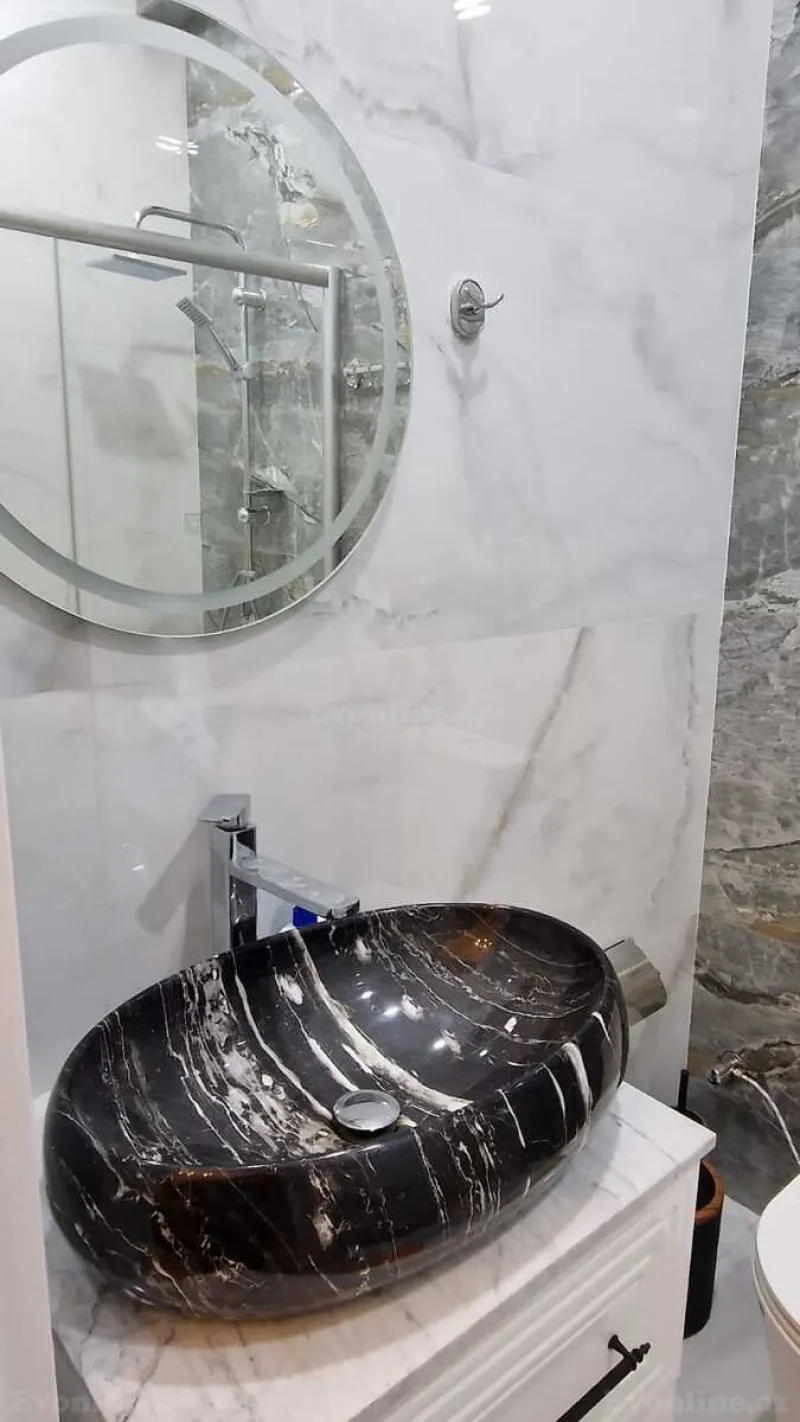 Kirayə verilir 2 otaqlı Mənzil Yeni tikili 70 m² Nərimanov r. - şəkil 13