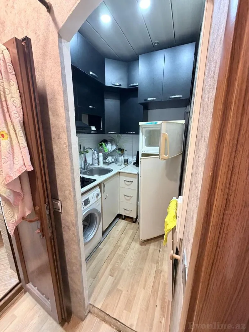 Kirayə verilir 2 otaqlı Mənzil Köhnə tikili 50 m² Memar Əcəmi m. - şəkil 3