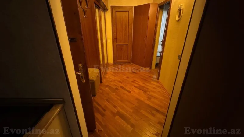 Kirayə verilir 2 otaqlı Mənzil Köhnə tikili 70 m² Bayıl - şəkil 9