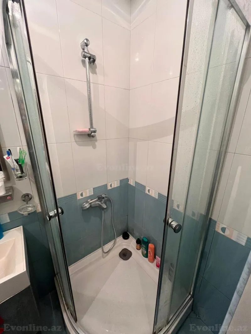 Kirayə verilir 2 otaqlı Mənzil Yeni tikili 50 m² Binəqədi r. - şəkil 13