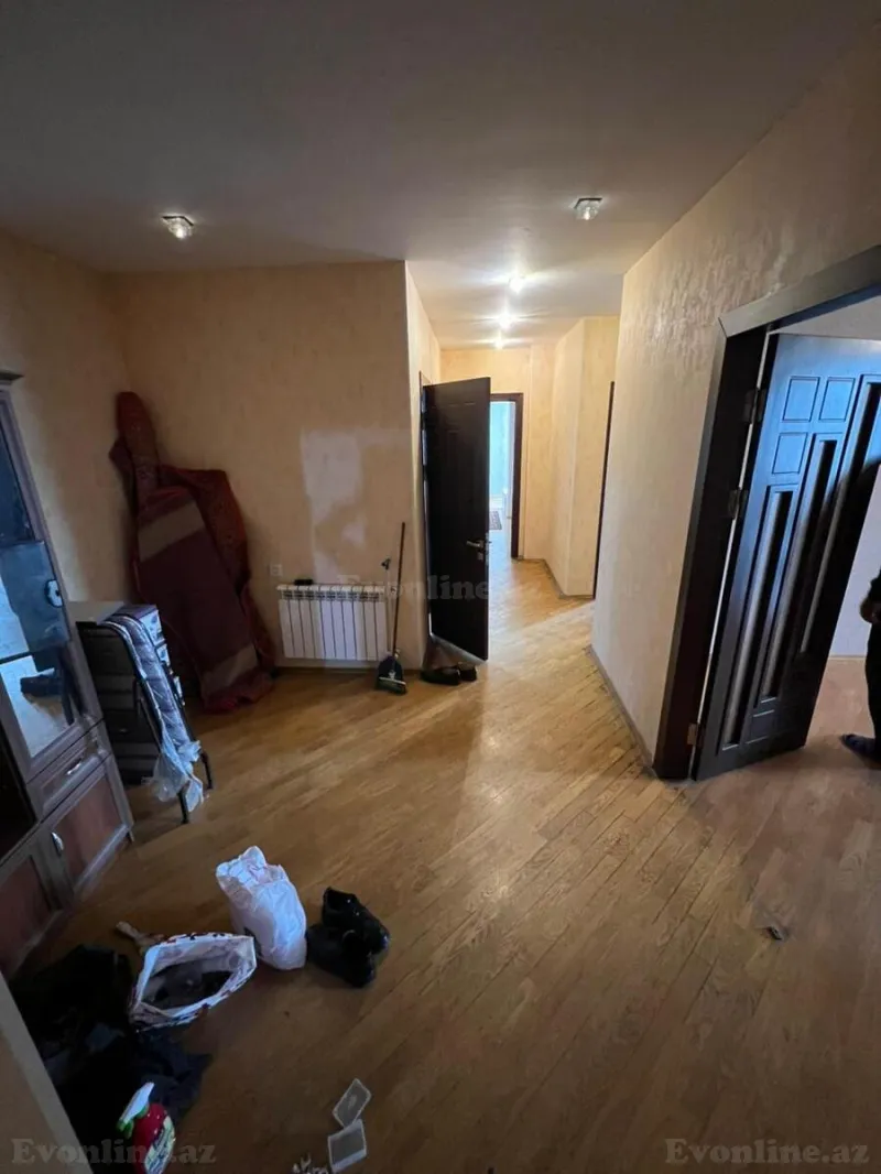 Kirayə verilir 3 otaqlı Mənzil Yeni tikili 120 m² 1-ci mikrorayon - şəkil 11