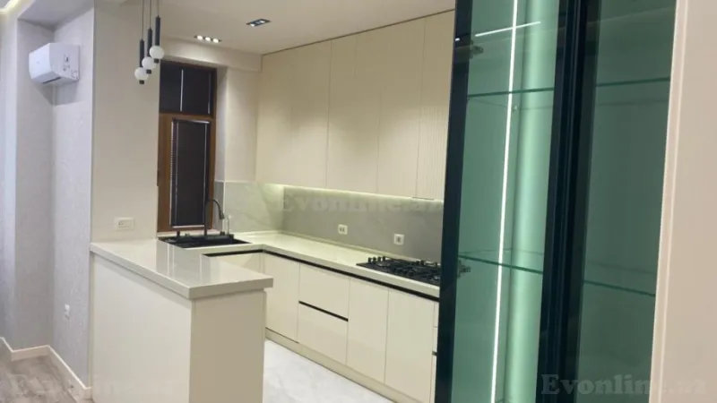 Kirayə verilir 2 otaqlı Mənzil Yeni tikili 75 m² Xətai m. - şəkil 4