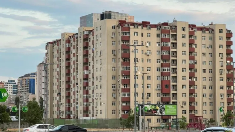 Kirayə verilir 2 otaqlı Mənzil Yeni tikili 81 m² Xətai m.