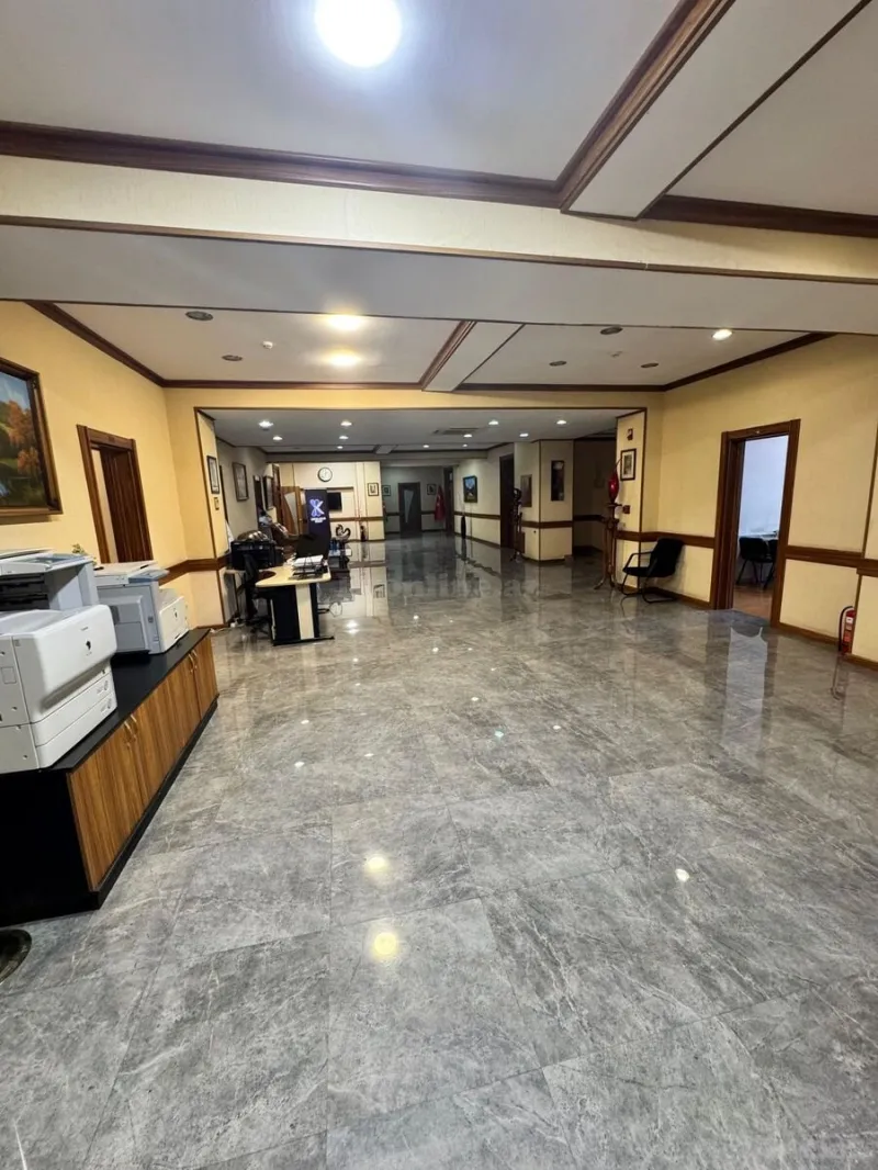 3 otaqlı Ofis 70 m² Nəriman Nərimanov m. Kirayə verilir