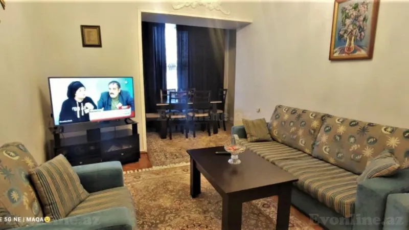 Kirayə verilir 2 otaqlı Mənzil Köhnə tikili 80 m² Nəsimi r. - şəkil 2