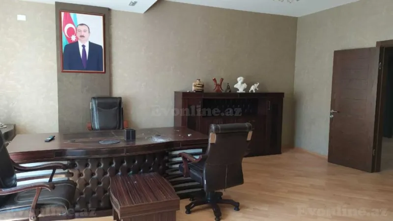 3 otaqlı Ofis 175 m² Nəriman Nərimanov m. Kirayə verilir