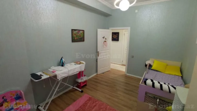 Satılır 3 otaqlı Mənzil Yeni tikili 80 m² Yasamal r. - şəkil 2