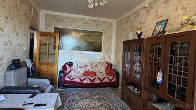 Satılır 2 otaqlı Mənzil Köhnə tikili 65 m² 8-ci mikrorayon - şəkil 4