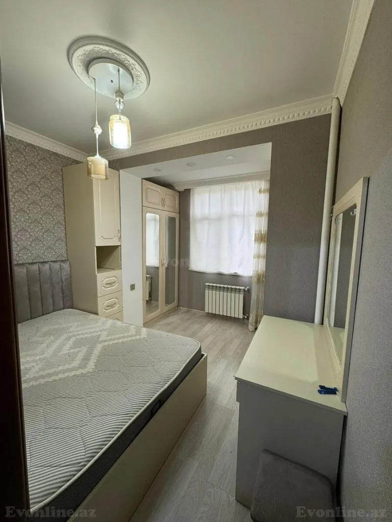 Satılır 2 otaqlı Mənzil Köhnə tikili 45 m² 4-cü mikrorayon - şəkil 7