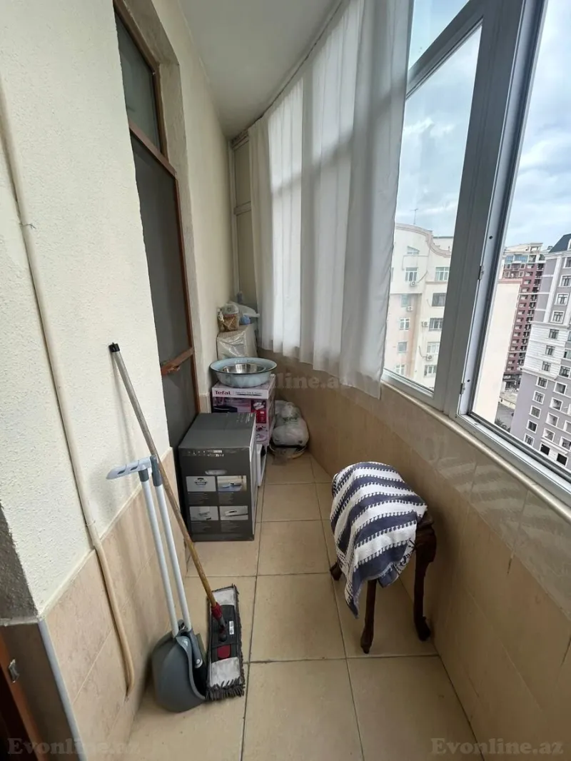 Satılır 4 otaqlı Mənzil Yeni tikili 175 m² Nəsimi r. - şəkil 16