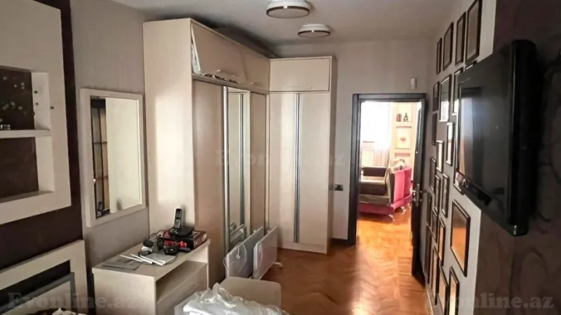 Satılır 2 otaqlı Mənzil Köhnə tikili 55 m² Gənclik m. - şəkil 10