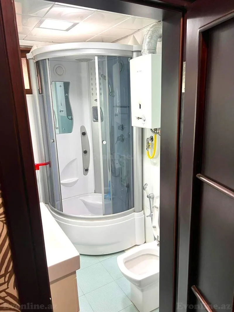 Satılır 2 otaqlı Mənzil Köhnə tikili 55 m² Gənclik m. - şəkil 13
