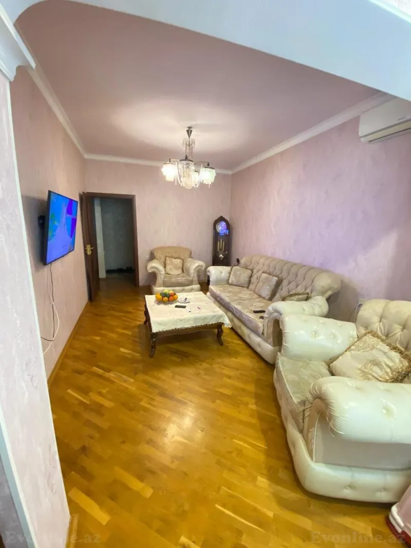 Satılır 4 otaqlı Mənzil Köhnə tikili 115 m² Nəsimi m. - şəkil 2