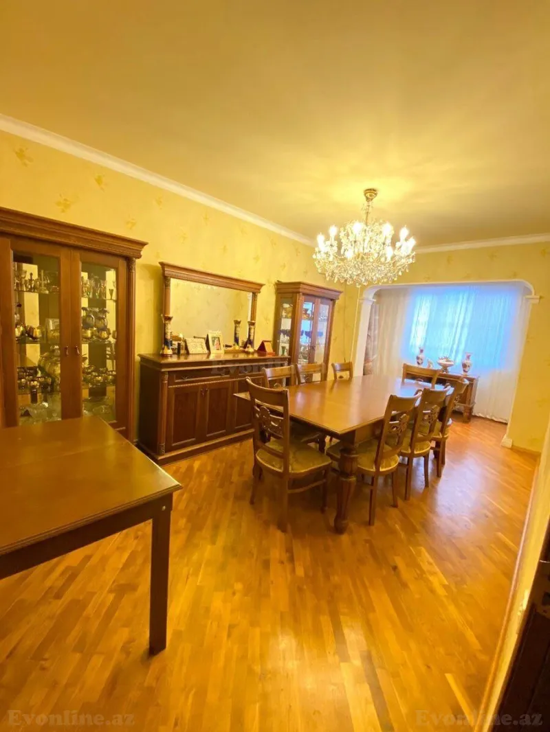 Satılır 4 otaqlı Mənzil Köhnə tikili 115 m² Nəsimi m. - şəkil 3