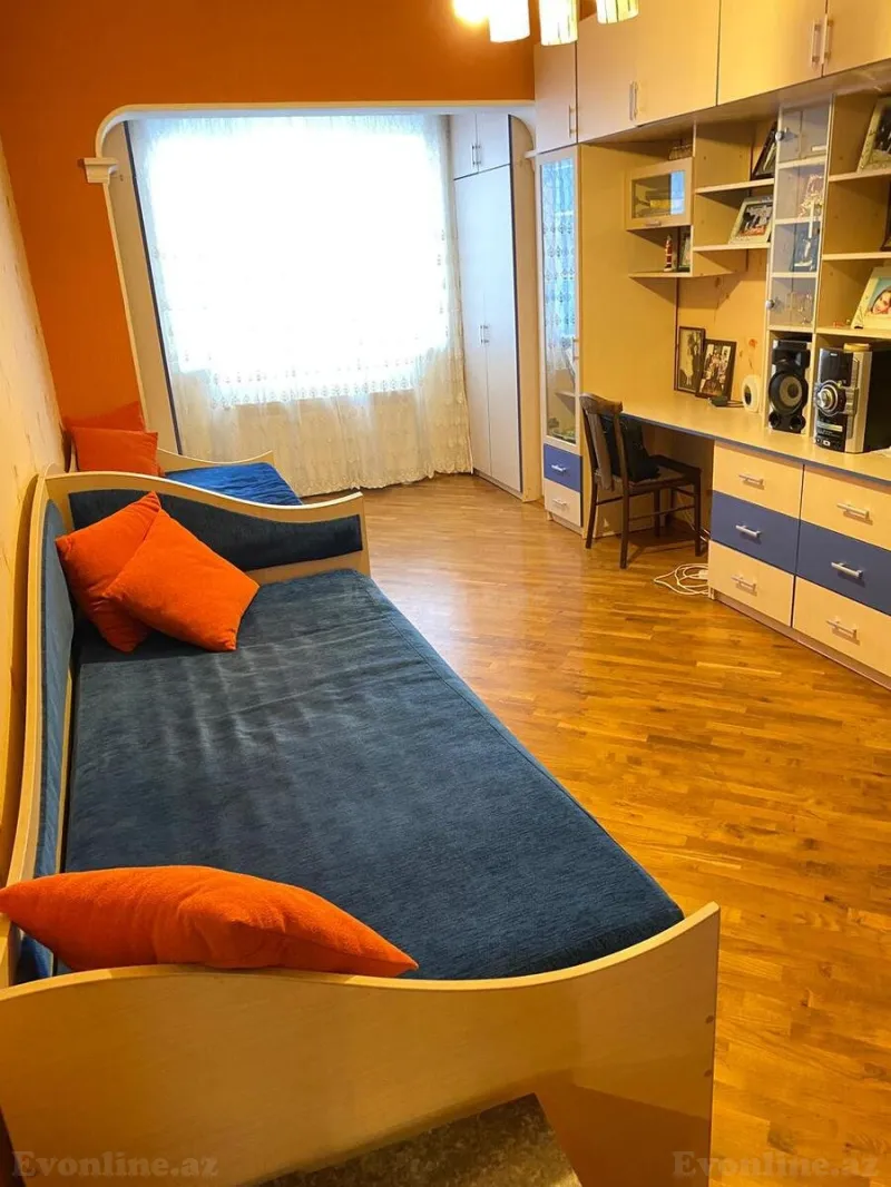 Satılır 4 otaqlı Mənzil Köhnə tikili 115 m² Nəsimi m. - şəkil 5