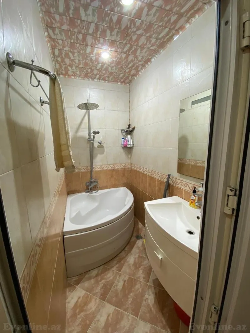 Satılır 4 otaqlı Mənzil Köhnə tikili 115 m² Nəsimi m. - şəkil 12