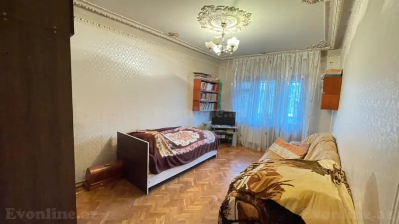 Satılır 5 otaqlı Mənzil Köhnə tikili 120 m² 8-ci mikrorayon - şəkil 3