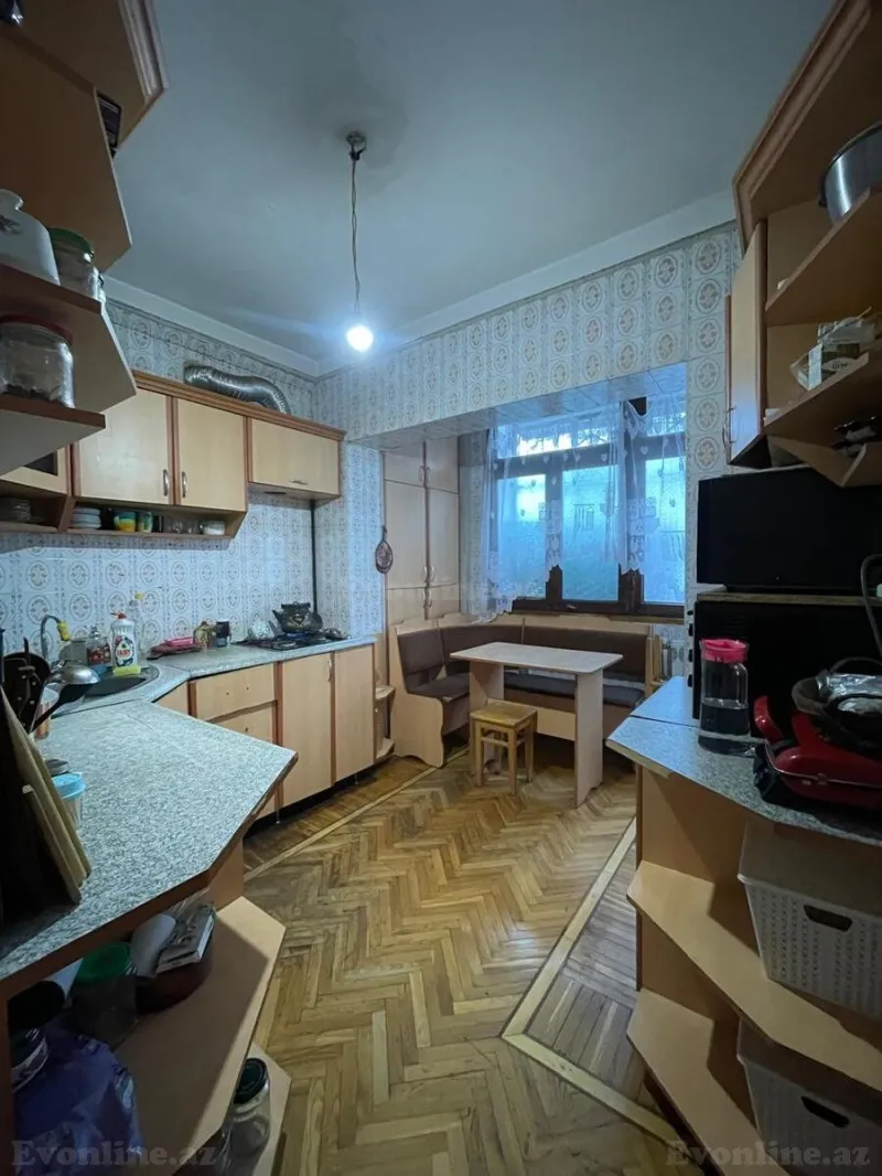 Satılır 5 otaqlı Mənzil Köhnə tikili 120 m² 8-ci mikrorayon - şəkil 5