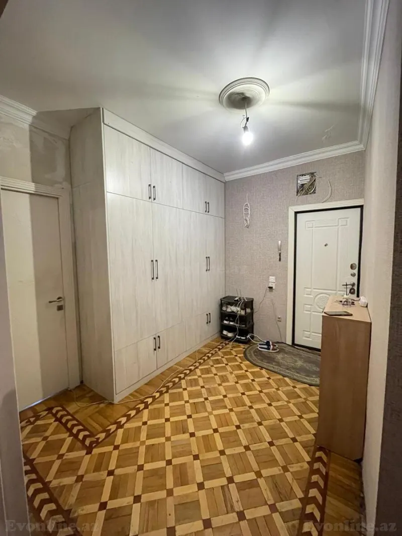 Satılır 5 otaqlı Mənzil Köhnə tikili 120 m² 8-ci mikrorayon - şəkil 10