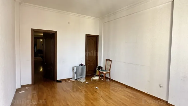 Satılır 4 otaqlı Mənzil Yeni tikili 205 m² Nərimanov r. - şəkil 8