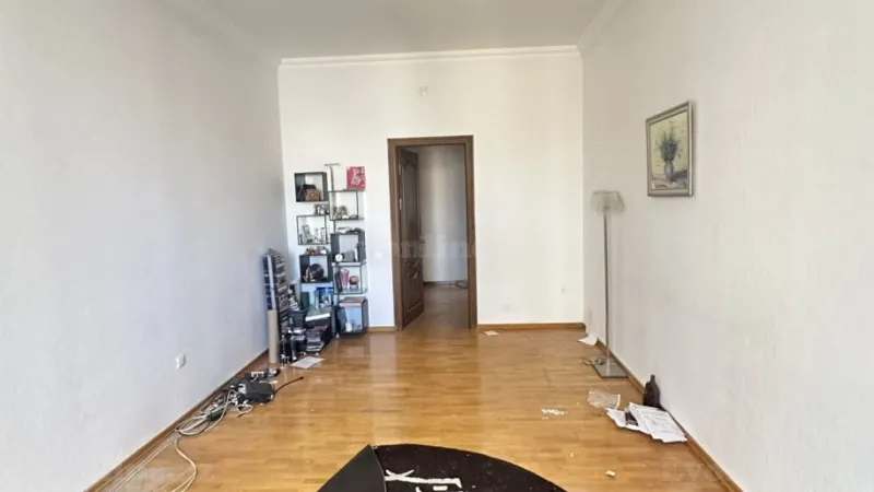 Satılır 4 otaqlı Mənzil Yeni tikili 205 m² Nərimanov r. - şəkil 14