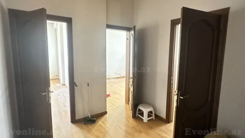 Satılır 4 otaqlı Mənzil Yeni tikili 205 m² Nərimanov r. - şəkil 16