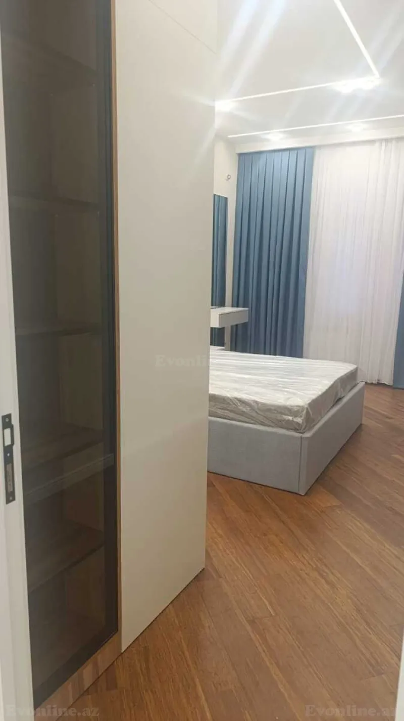 Satılır 2 otaqlı Mənzil Yeni tikili 73 m² Azadlıq prospekti m. - şəkil 17