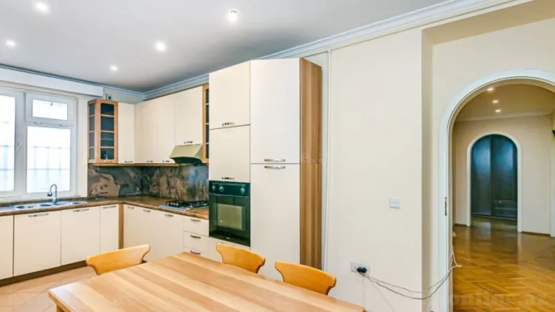 Kirayə verilir 3 otaqlı Mənzil Köhnə tikili 120 m² Sahil m. - şəkil 11