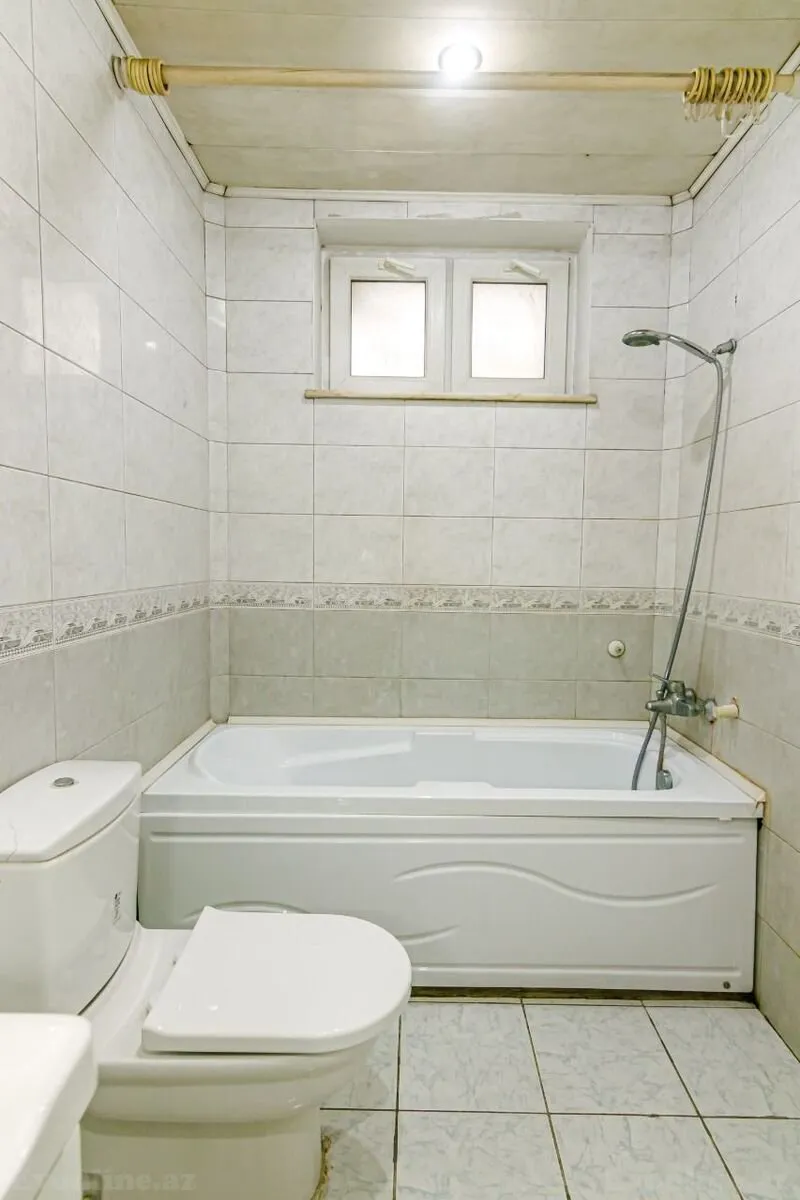 Kirayə verilir 3 otaqlı Mənzil Köhnə tikili 120 m² Sahil m. - şəkil 15