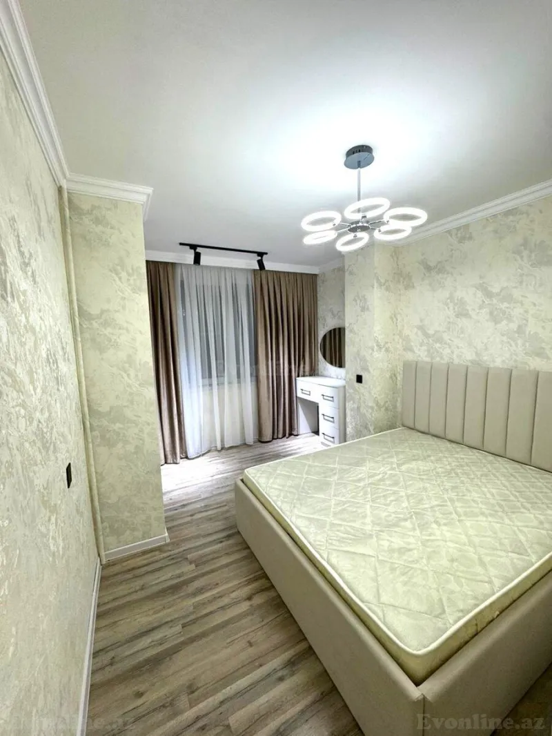 Satılır 2 otaqlı Mənzil Köhnə tikili 46 m² Neftçilər m. - şəkil 4