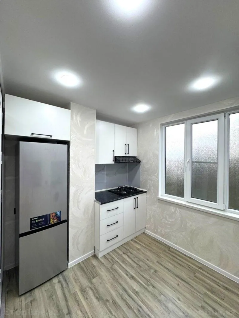 Satılır 2 otaqlı Mənzil Köhnə tikili 46 m² Neftçilər m. - şəkil 6