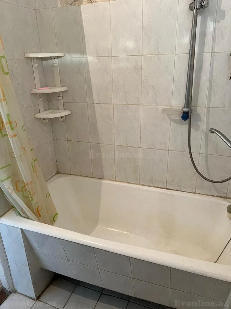 Satılır 2 otaqlı Mənzil Köhnə tikili 55 m² Elmlər Akademiyası m. - şəkil 17