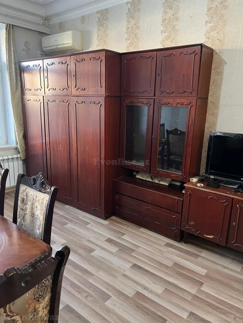 Satılır 2 otaqlı Mənzil Köhnə tikili 55 m² Elmlər Akademiyası m. - şəkil 19