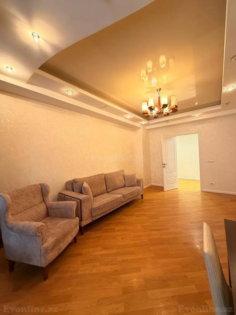 Kirayə verilir 3 otaqlı Mənzil Yeni tikili 125 m² Xətai m. - şəkil 4