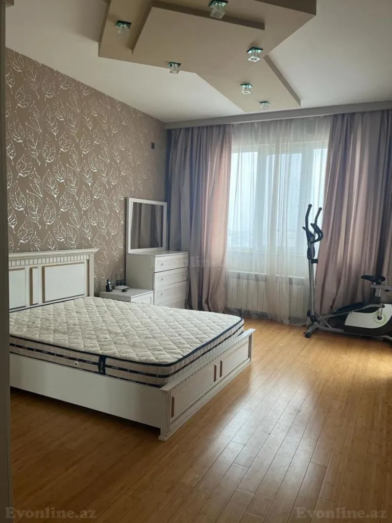 Kirayə verilir 3 otaqlı Mənzil Yeni tikili 138 m² 8 Noyabr m. - şəkil 12