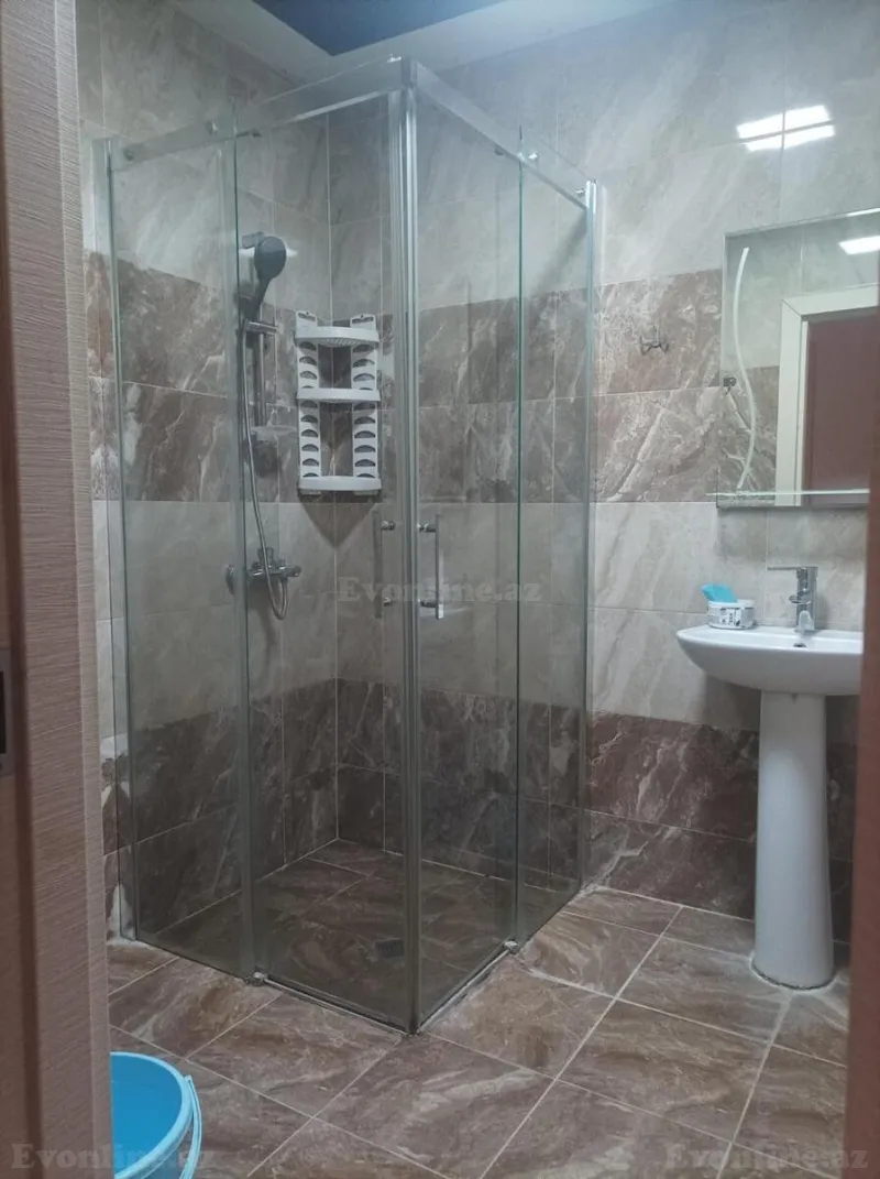 Kirayə verilir 3 otaqlı Mənzil Yeni tikili 130 m² 8-ci mikrorayon - şəkil 5