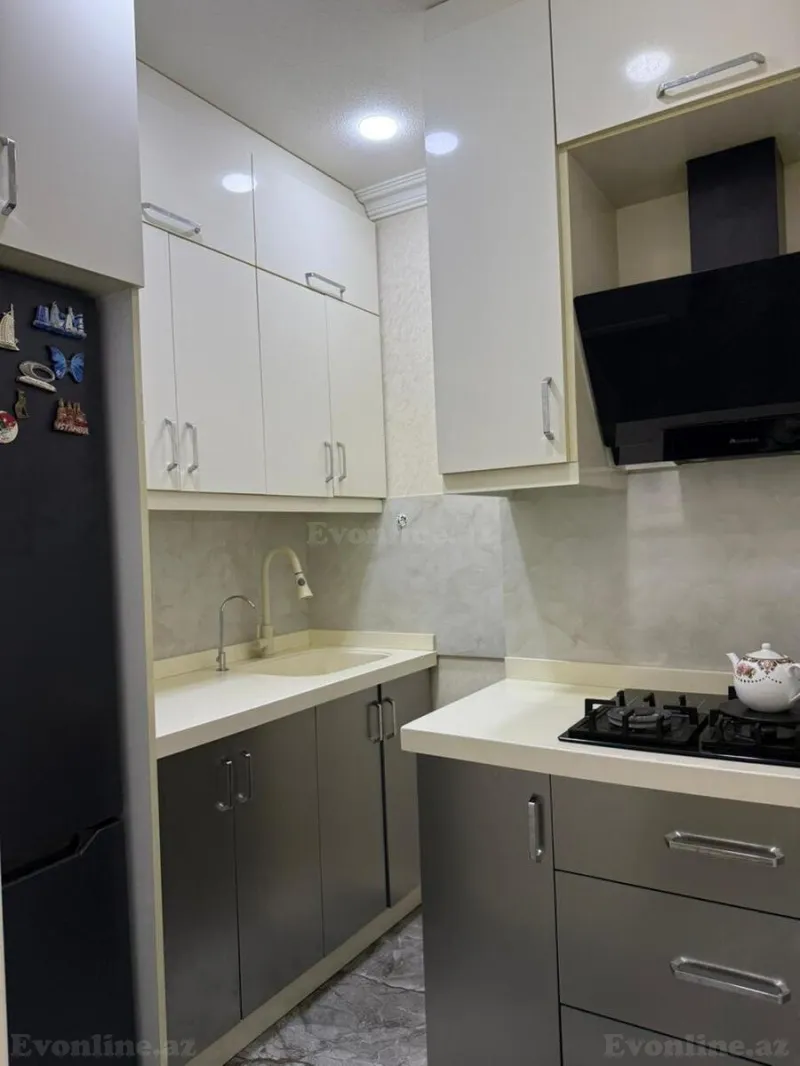 Satılır 2 otaqlı Mənzil Yeni tikili 68 m² 8 Noyabr m. - şəkil 11