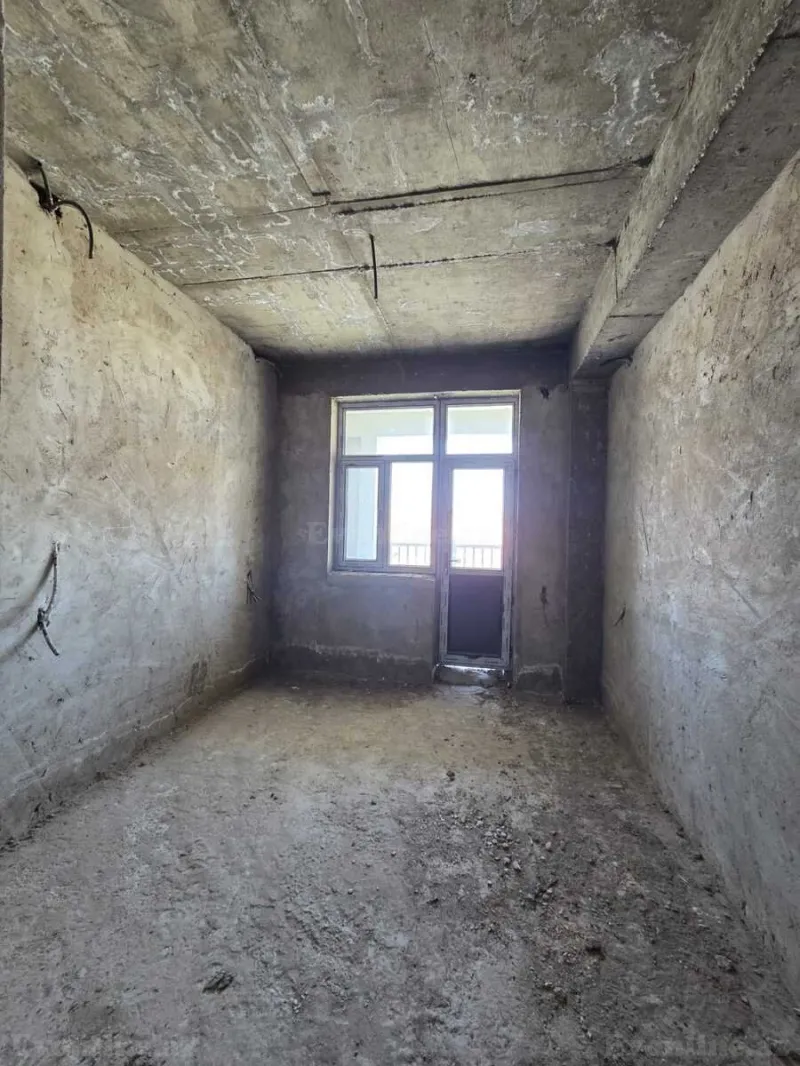 Satılır 2 otaqlı Mənzil Yeni tikili 83 m² 28 May m. - şəkil 3