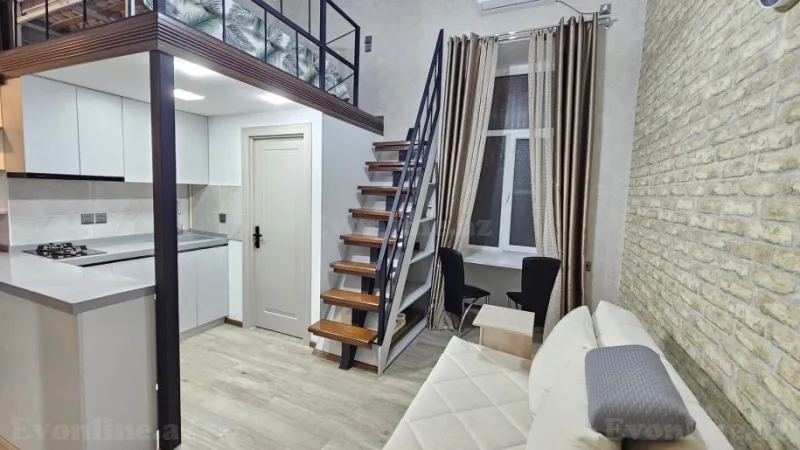 Kirayə verilir 2 otaqlı Mənzil Köhnə tikili 50 m² İçərişəhər m.